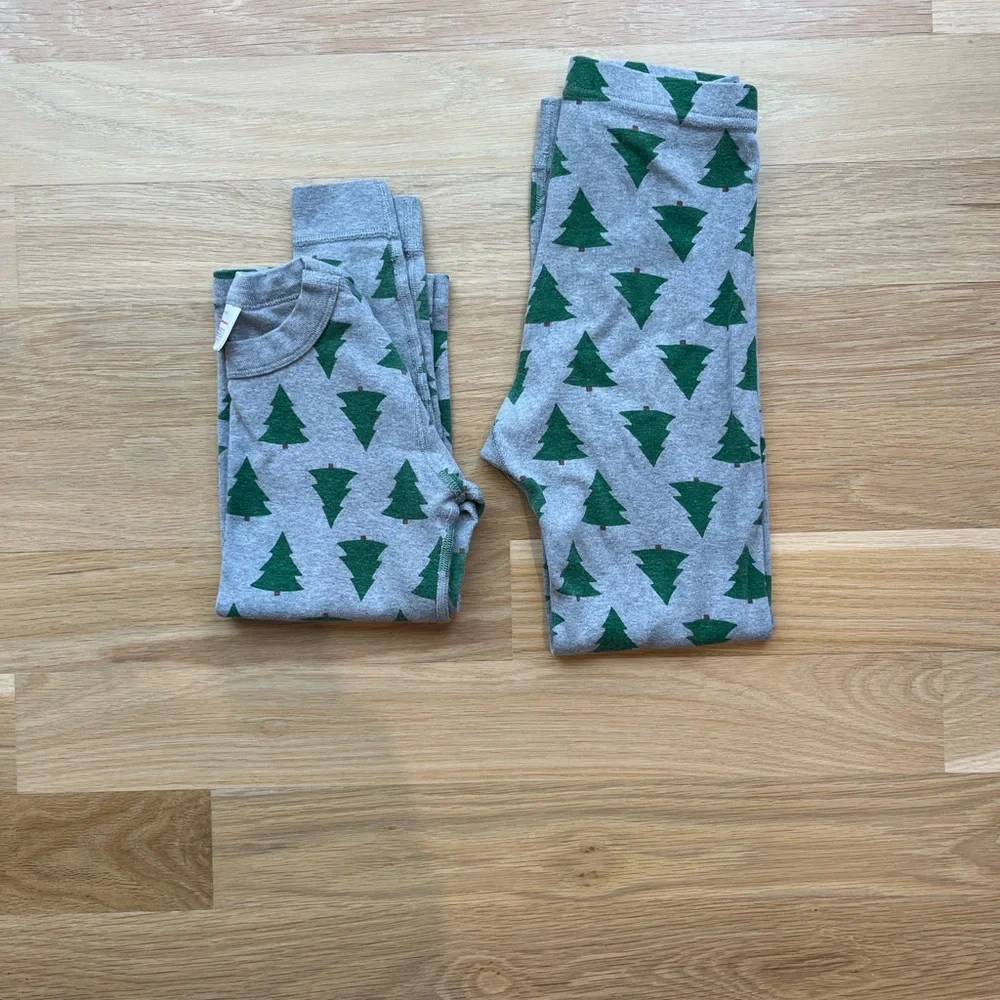 Hanna Andersson Pajama Set - Picture 1 of 7